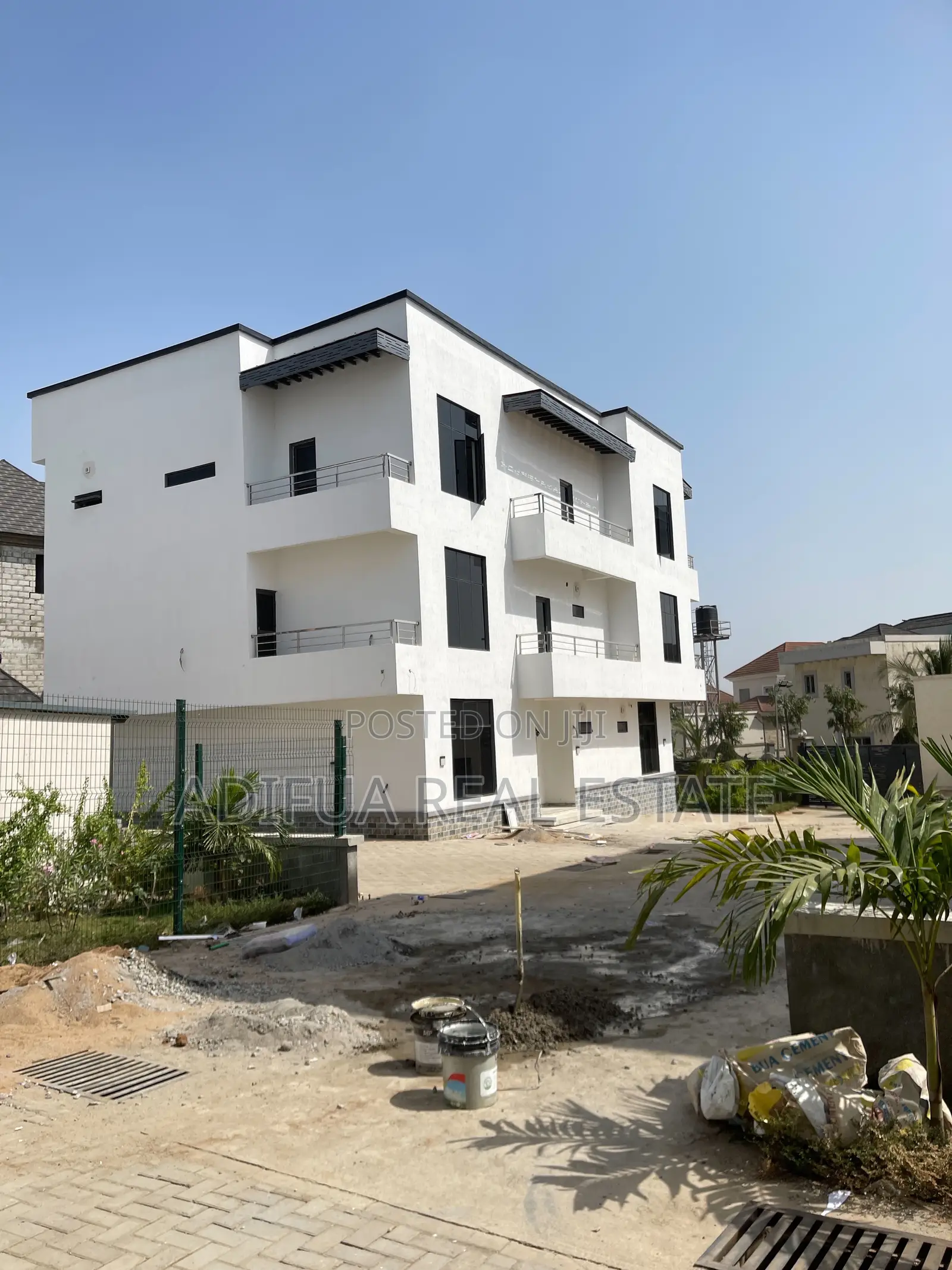 6bedroom Fully Detached Duplex