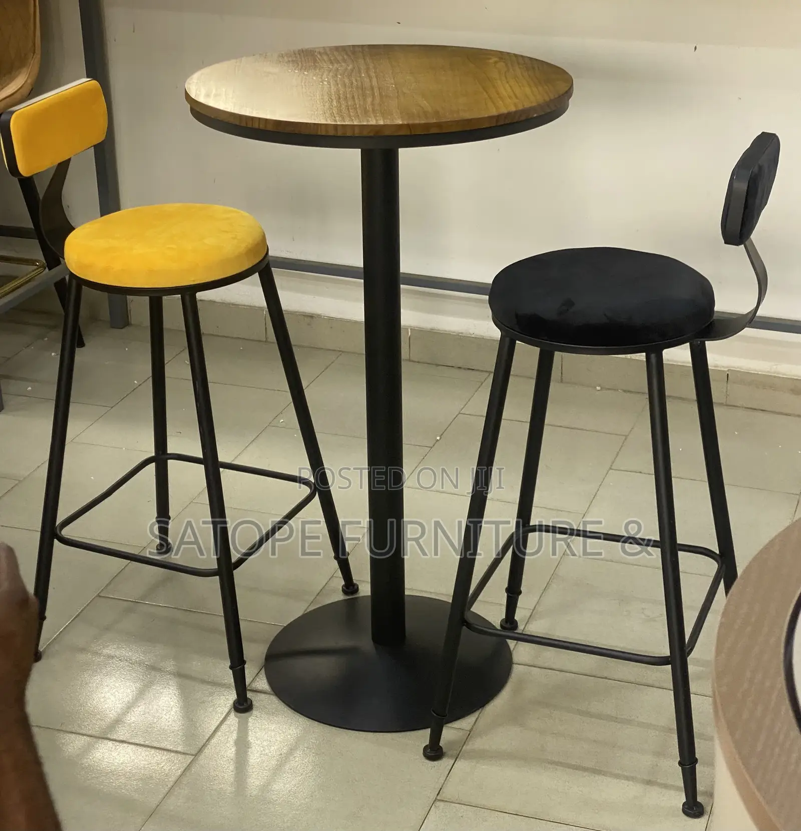 Restaurant and Kitchen Bar Stool Table.