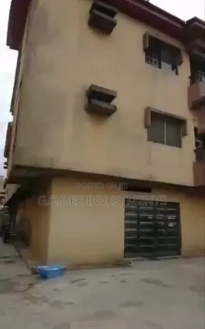 20bdrm Block of Flats in Off Ago-Palace Way for sale