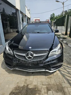 Mercedes-Benz E350 Base 4Matic Sedan AWD (3.5L 6cyl 7A) 2014 Black