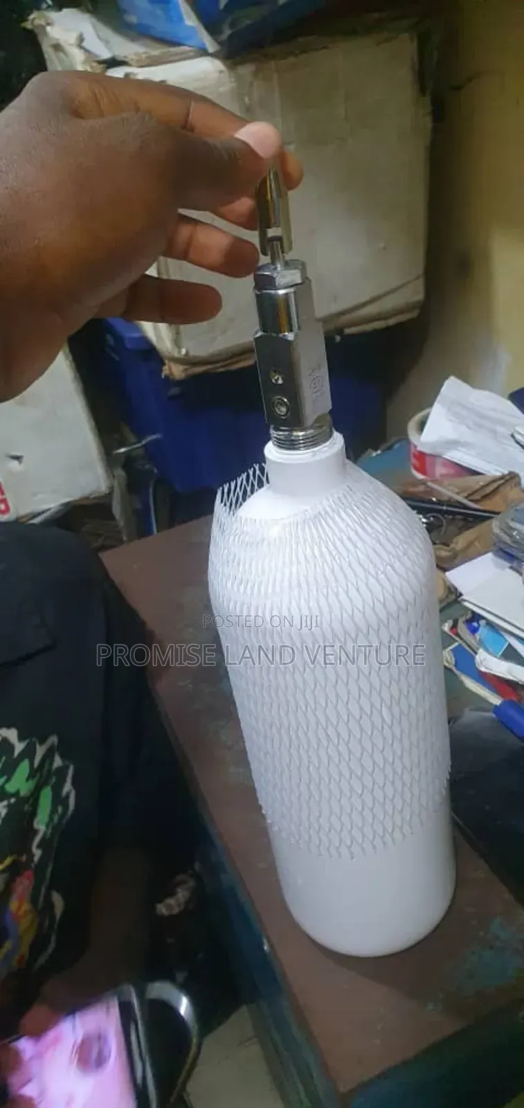 Oxygen Cylinder 2liters  With Regulator