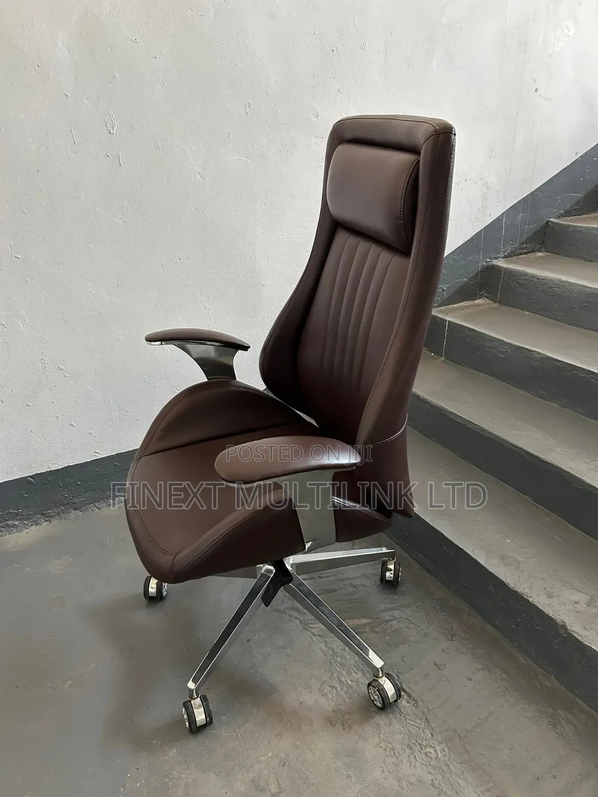 Executive Office Swivel Chairs