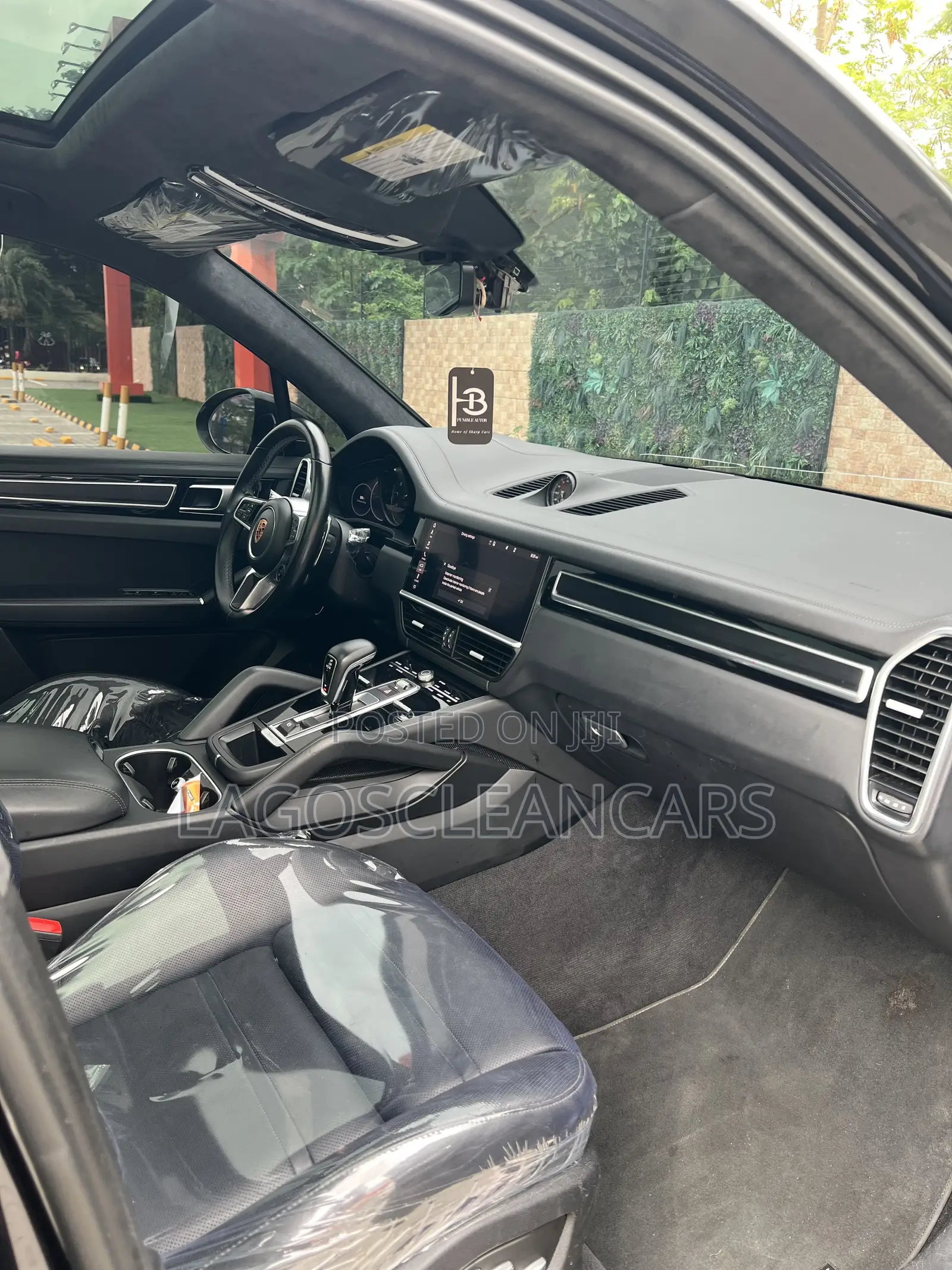 Porsche Cayenne GTS 2021 Black