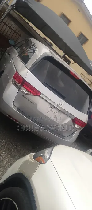 Honda Odyssey 2014 Silver