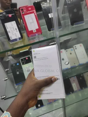 New Apple iPhone XR 128 GB White