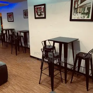 High Quality Metal Bar Chair Table