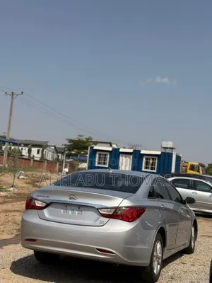 Hyundai Sonata 2011 Silver