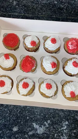 Fresh Yummy Chops, Delicious Cake Crispychipsavailable for Delivery