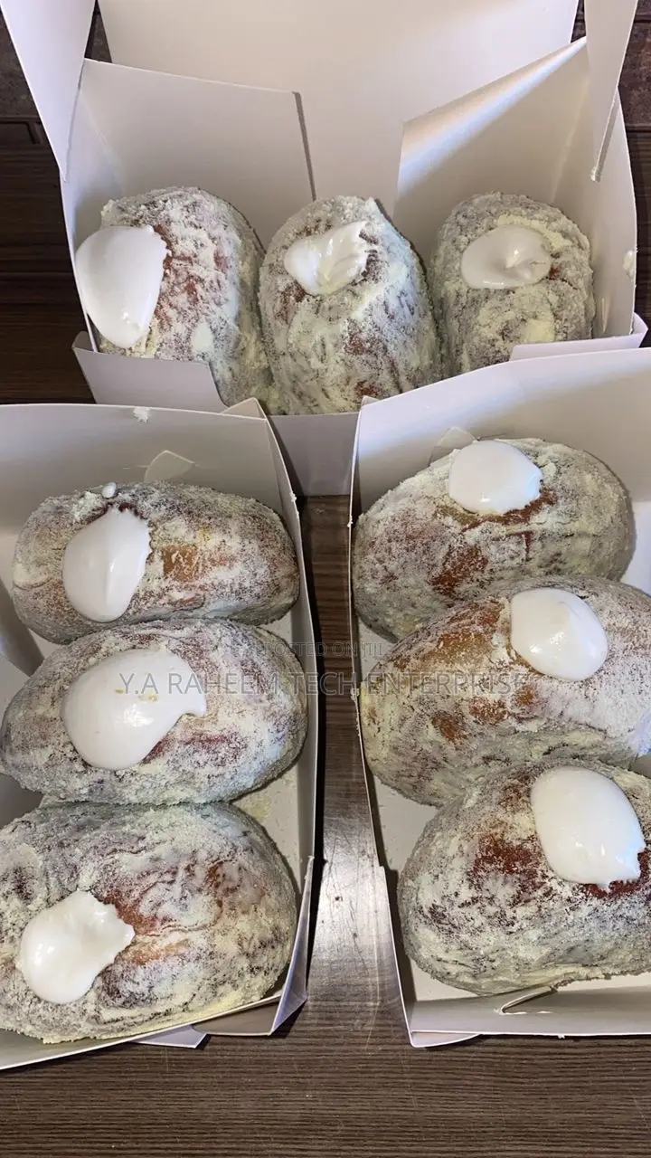 Fresh Yummy Chops, Delicious Cake Crispychipsavailable for Delivery