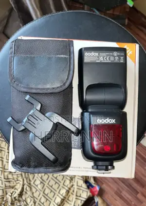 Godox Flash