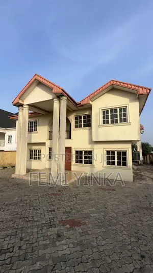 2units of 5bedroom Duplex at Ijapo Estate