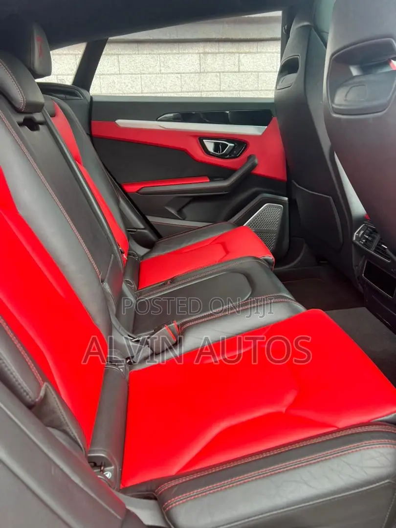 Lamborghini Urus Base 4dr AWD 2020 Red