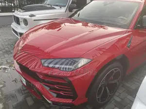 Lamborghini Urus Base 4dr AWD 2020 Red