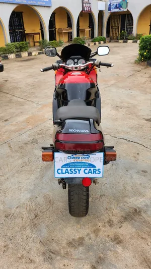 Honda CBR 2003 Red