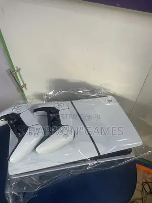 Slim Ps5 Uk 1tb Fc26,Mk,Gta5