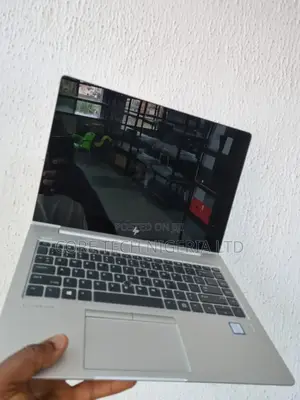 Laptop HP EliteBook 840 G5 8GB Intel Core i5 SSD 256GB