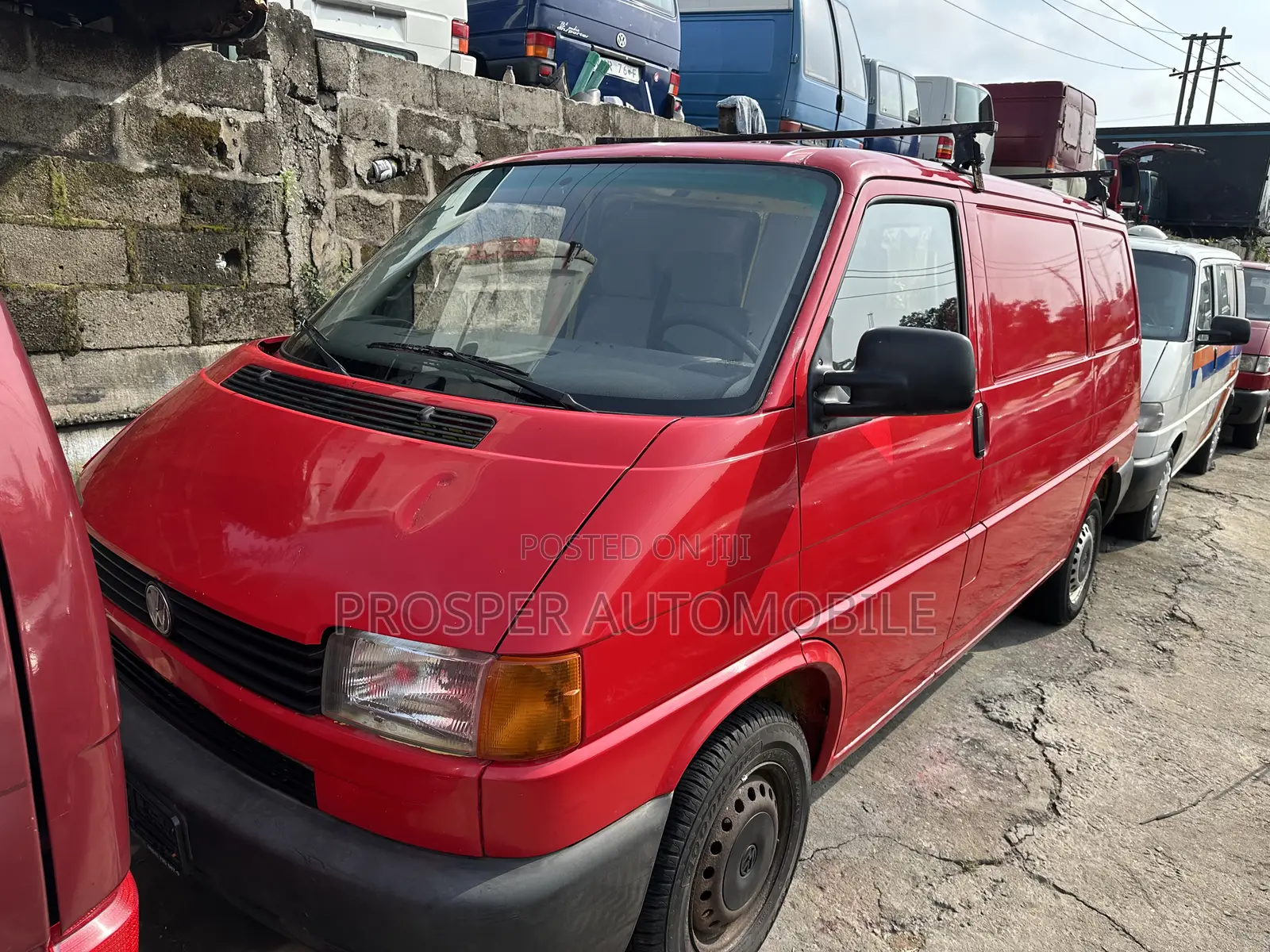 Volkswagen Transporter 2004 Red