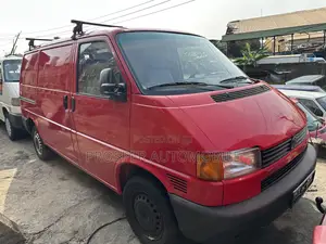 Volkswagen Transporter 2004 Red