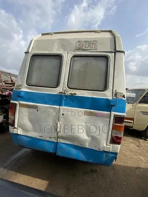 Nissan Serena 1999 White