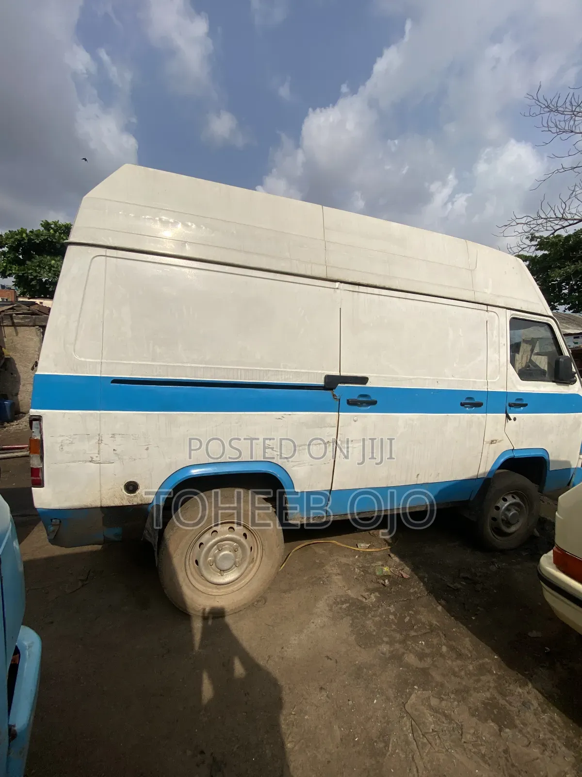 Nissan Serena 1999 White