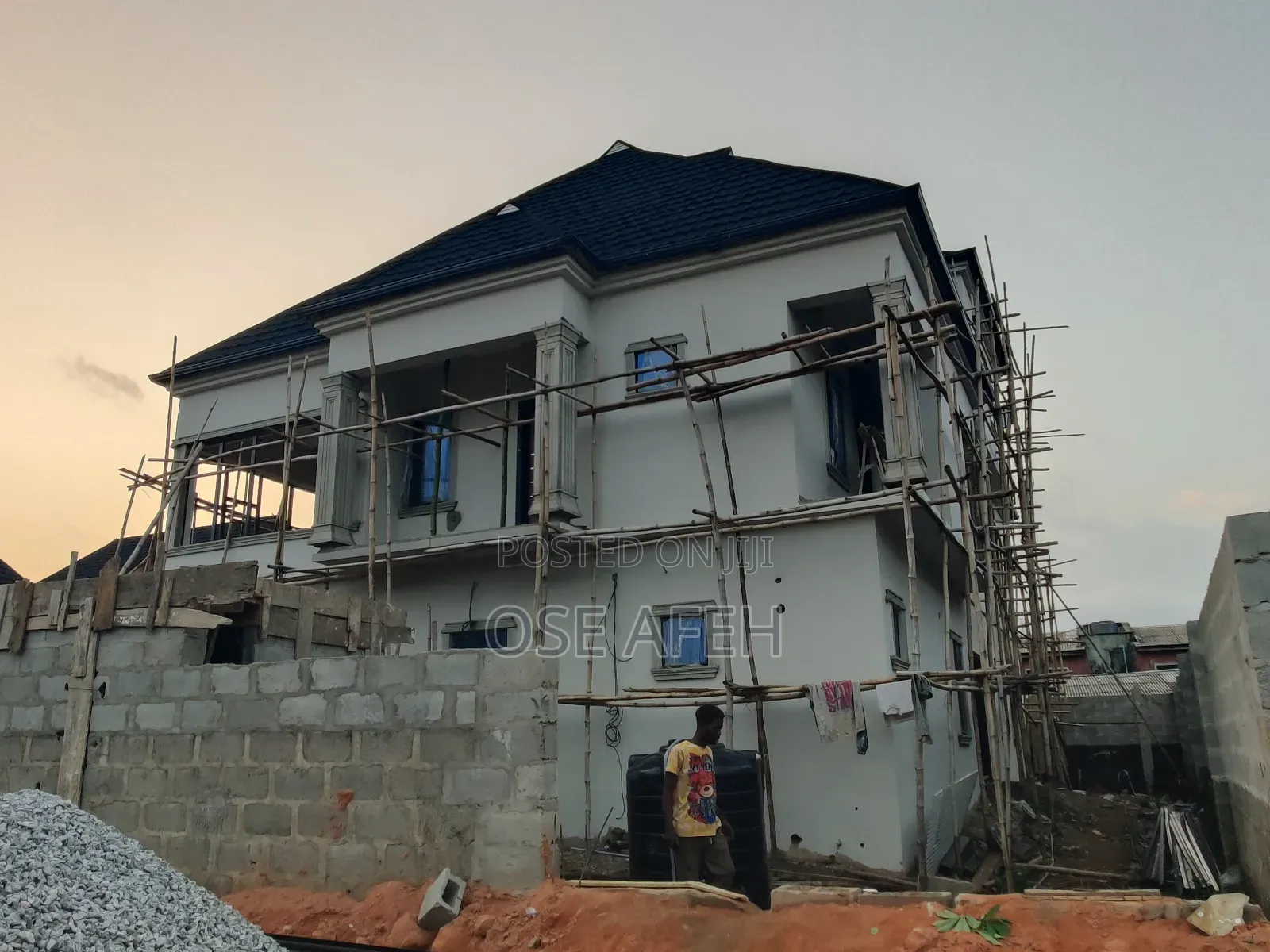 Wall Screeding