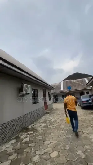 1bdrm Block of Flats in City Estate, Port-Harcourt for rent