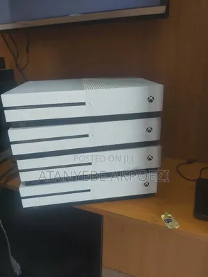 Xbox One S