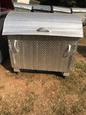 Galvanized And Checked Plates Waste Bin