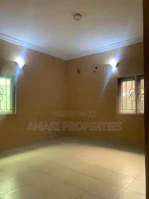 3bdrm Block of Flats in Chevron Lekki for rent