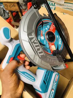 Total Cordless Circular Saw