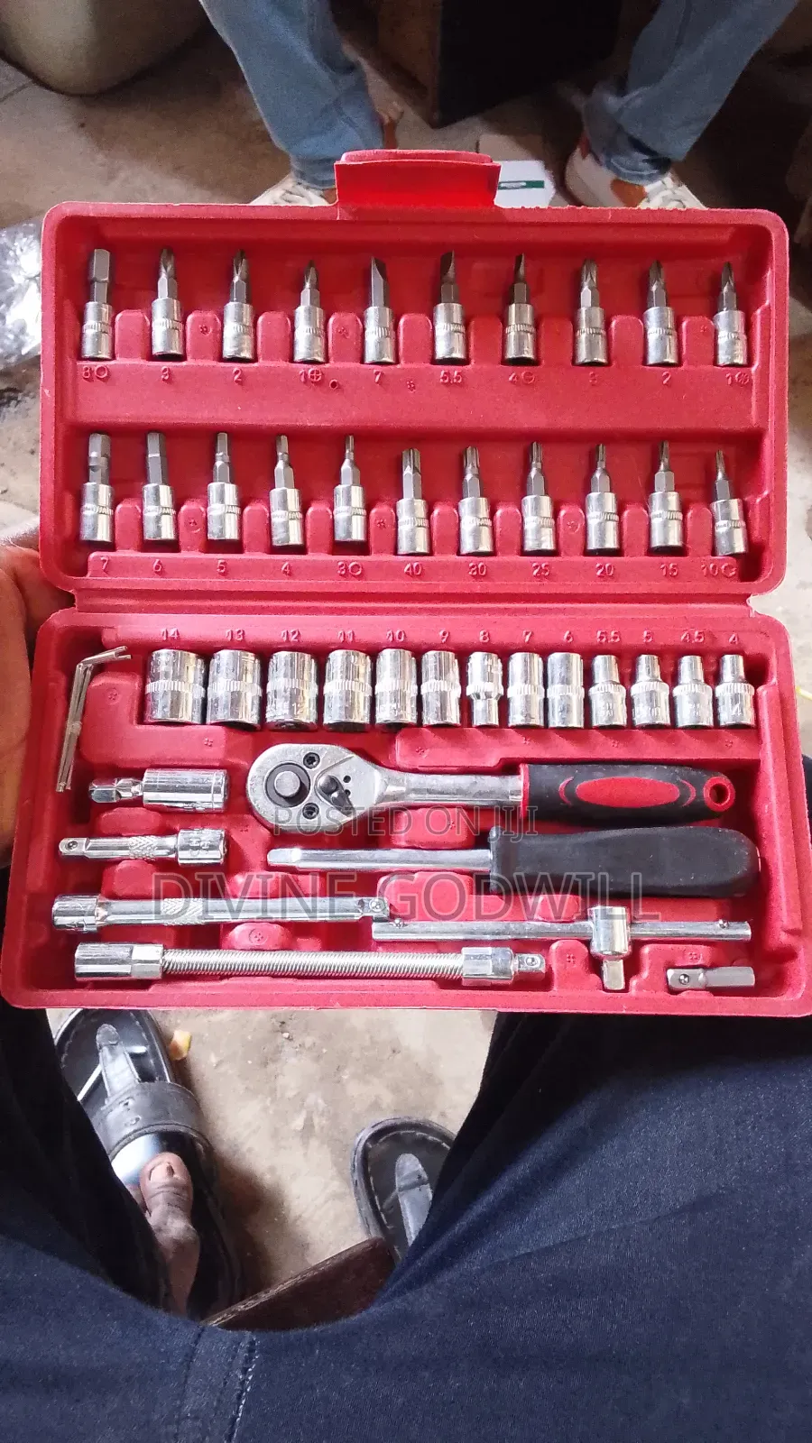 46 PCS Socket Wrench Set