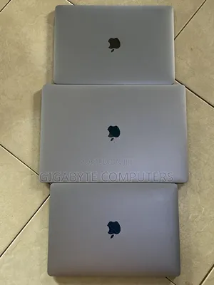 Laptop Apple MacBook 2018 32GB Intel Core i7 SSD 512GB