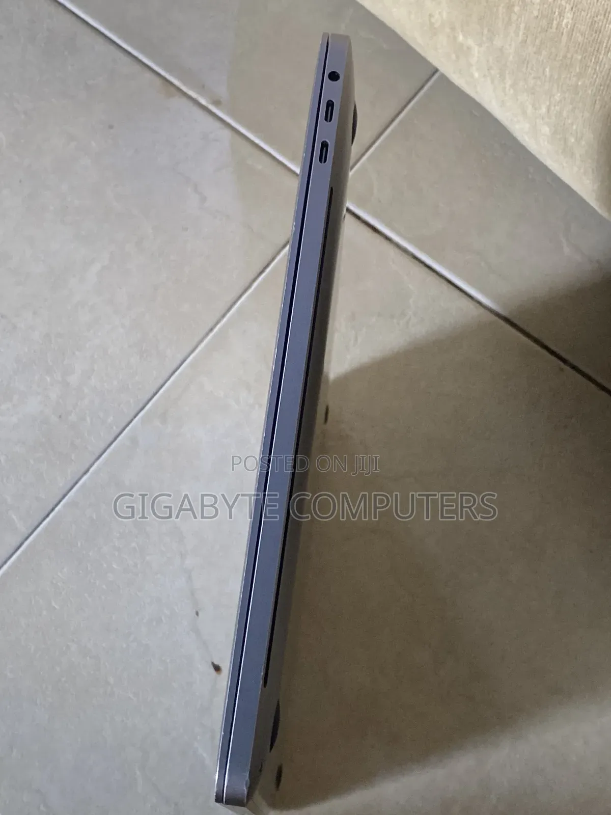 Laptop Apple MacBook 2018 32GB Intel Core i7 SSD 512GB