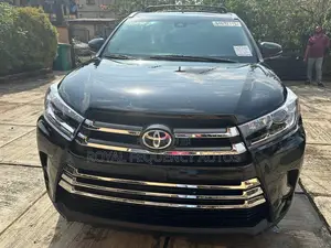 Toyota Highlander Limited 4x4 V6 (3.5L 6cyl 8A) 2018 Black