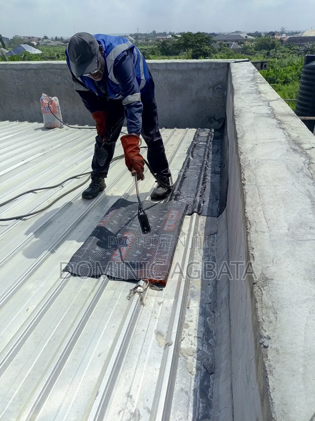 Dogoodery Leak-Proofing Expert