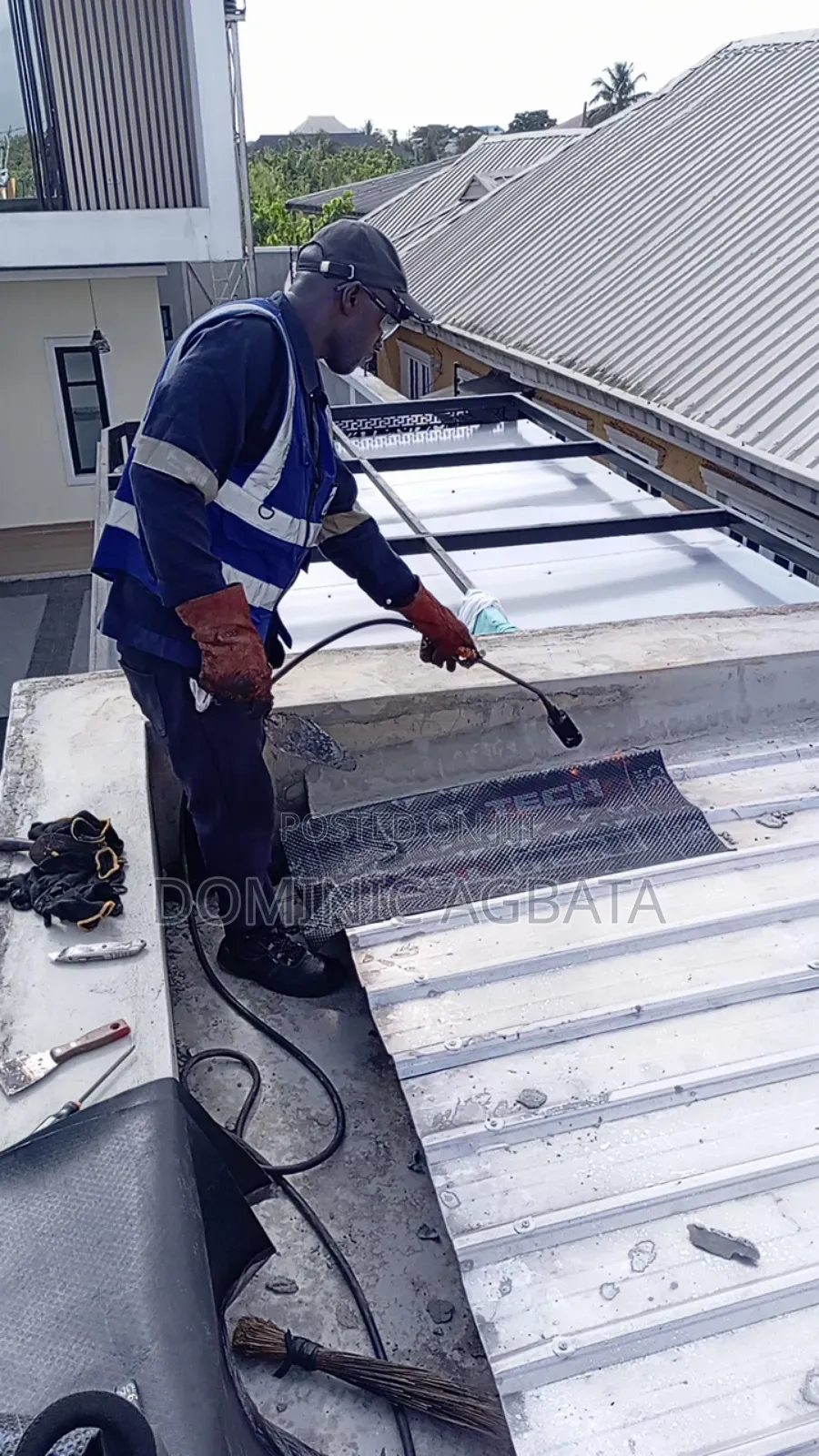 Dogoodery Leak-Proofing Expert