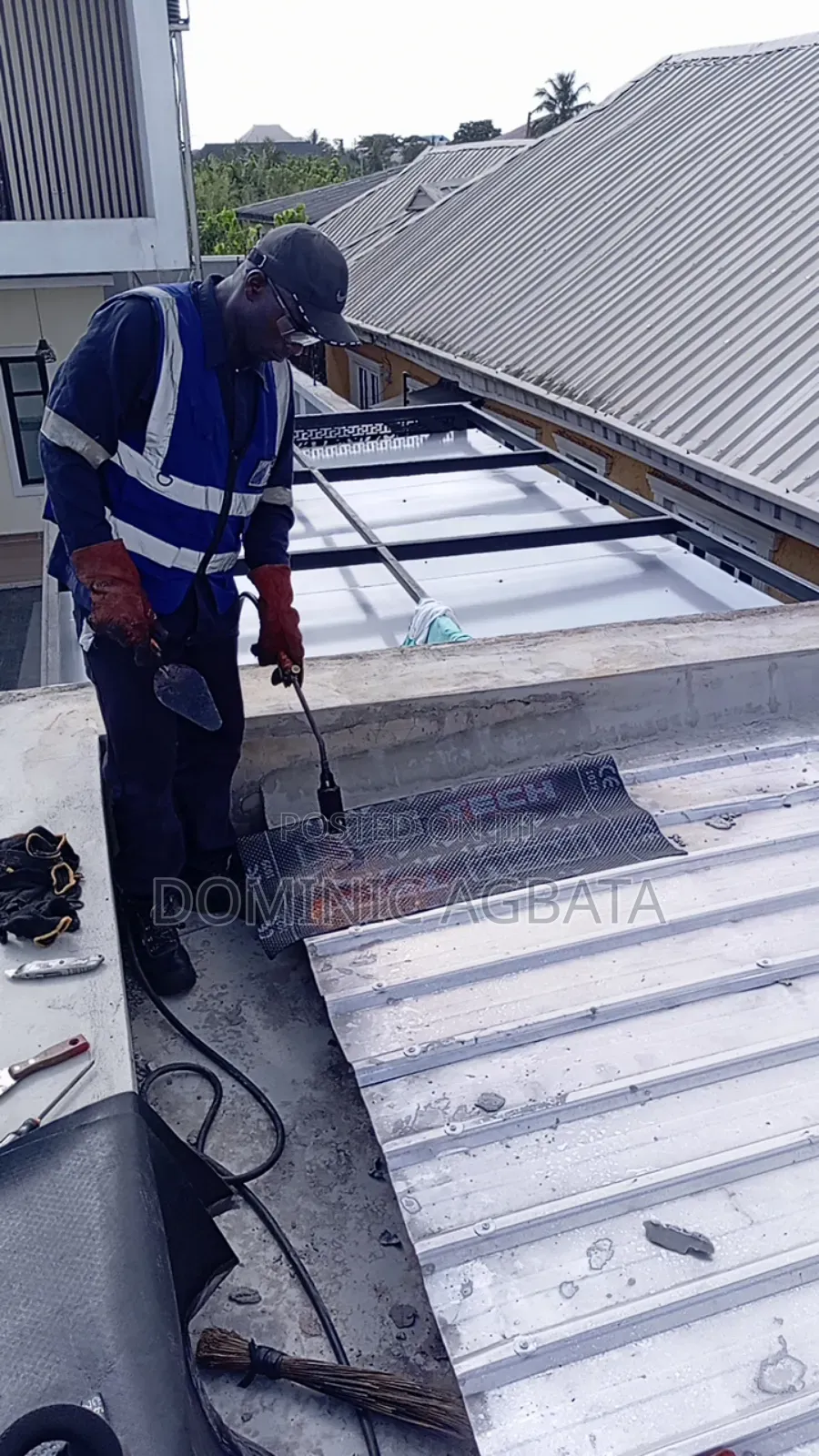Dogoodery Leak-Proofing Expert