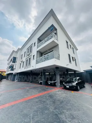 2bdrm Apartment in Maryland Lagos for sale