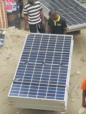 600w Jinko Solar Panel