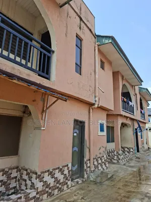 2bdrm Block of Flats in Mercyland Estate for sale