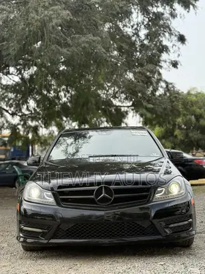 Mercedes-Benz C300 Sport 4Matic Sedan AWD (3.5L 6cyl 7A) 2013 Black