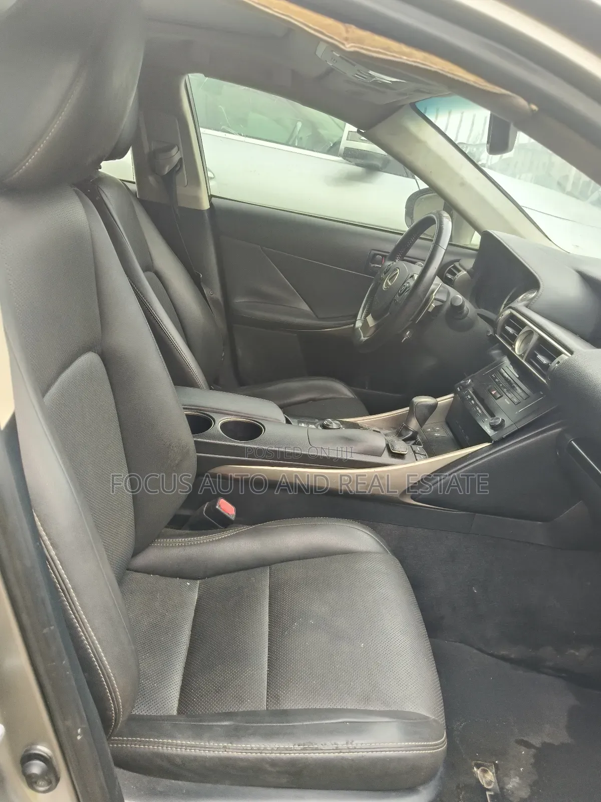 Lexus IS 2015 Gray