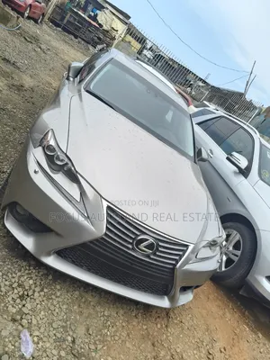 Lexus IS 2015 Gray