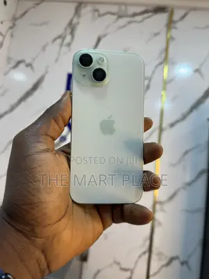 Apple iPhone 15 128 GB White