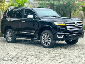 New Toyota Land Cruiser 2025 Black