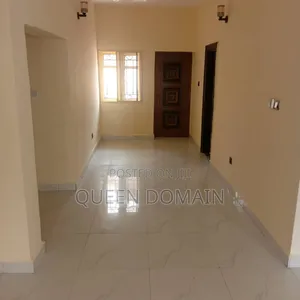 3bdrm Block of Flats in Miracle Zone Estate, Sangotedo for rent