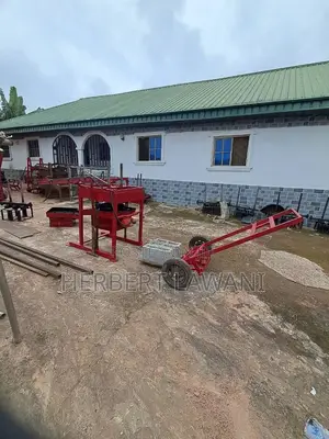 Concrete Blocks Moulding Machine