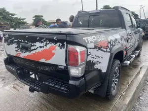 Toyota Tacoma 2021 Black