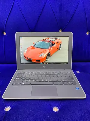 Laptop HP Stream 11 4GB Intel Celeron SSD 128GB