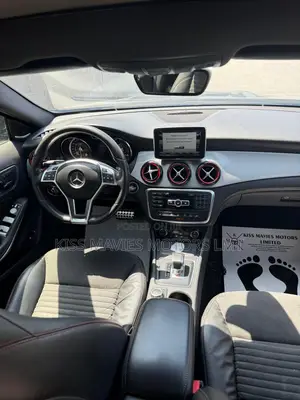 Mercedes-Benz GLA-Class 2015 Black